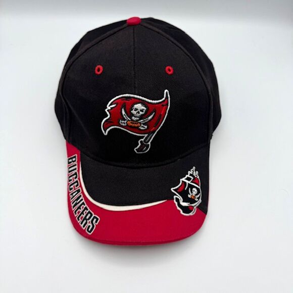 Tampa Bay Buccaneers Baseball Hat NFL Team Black/Red/White Adjustable Cap EUC - Picture 6 of 8